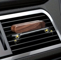 Autodiffuser walnoot